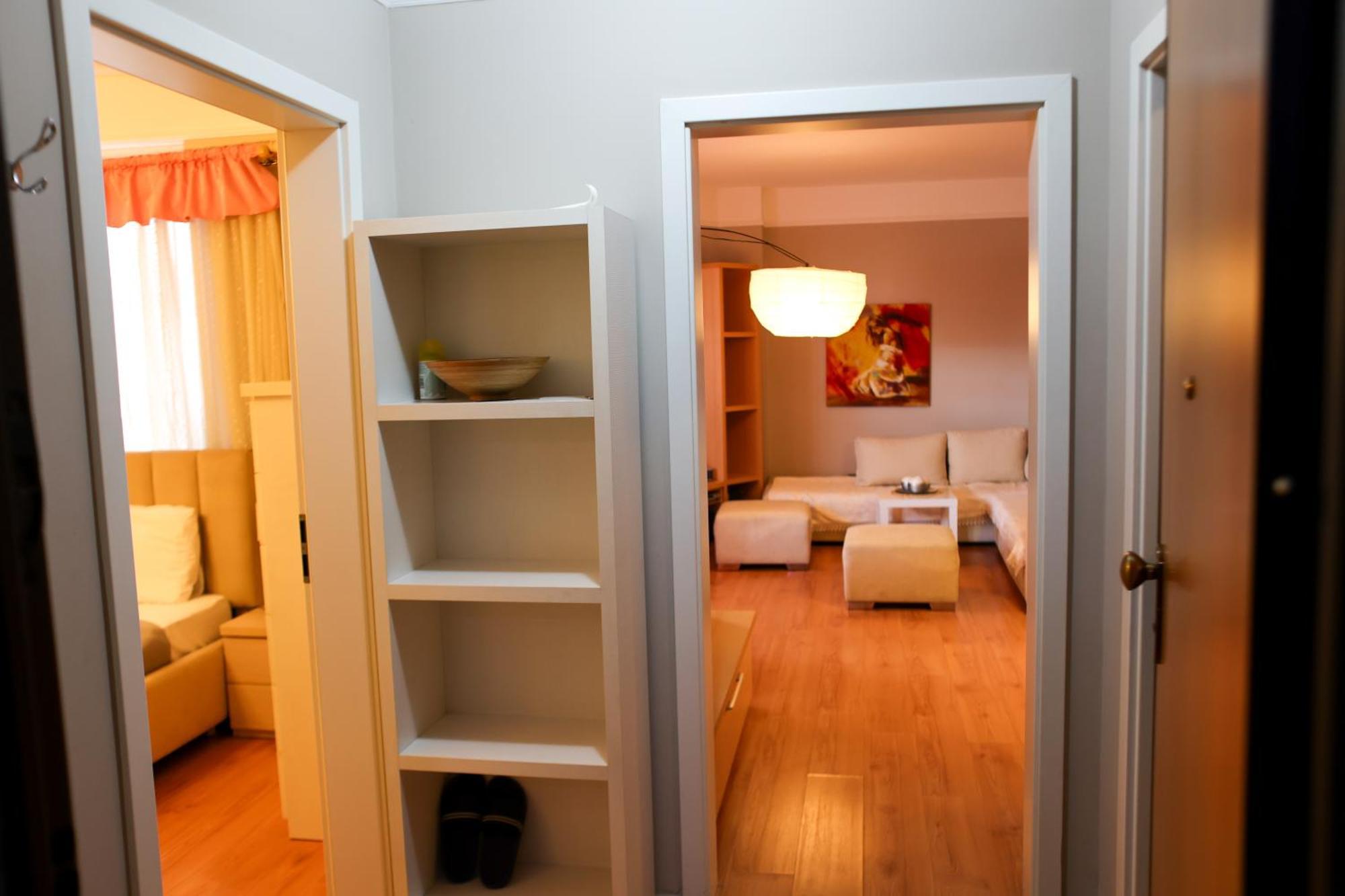 Cherry Apartment Тирана Екстер'єр фото